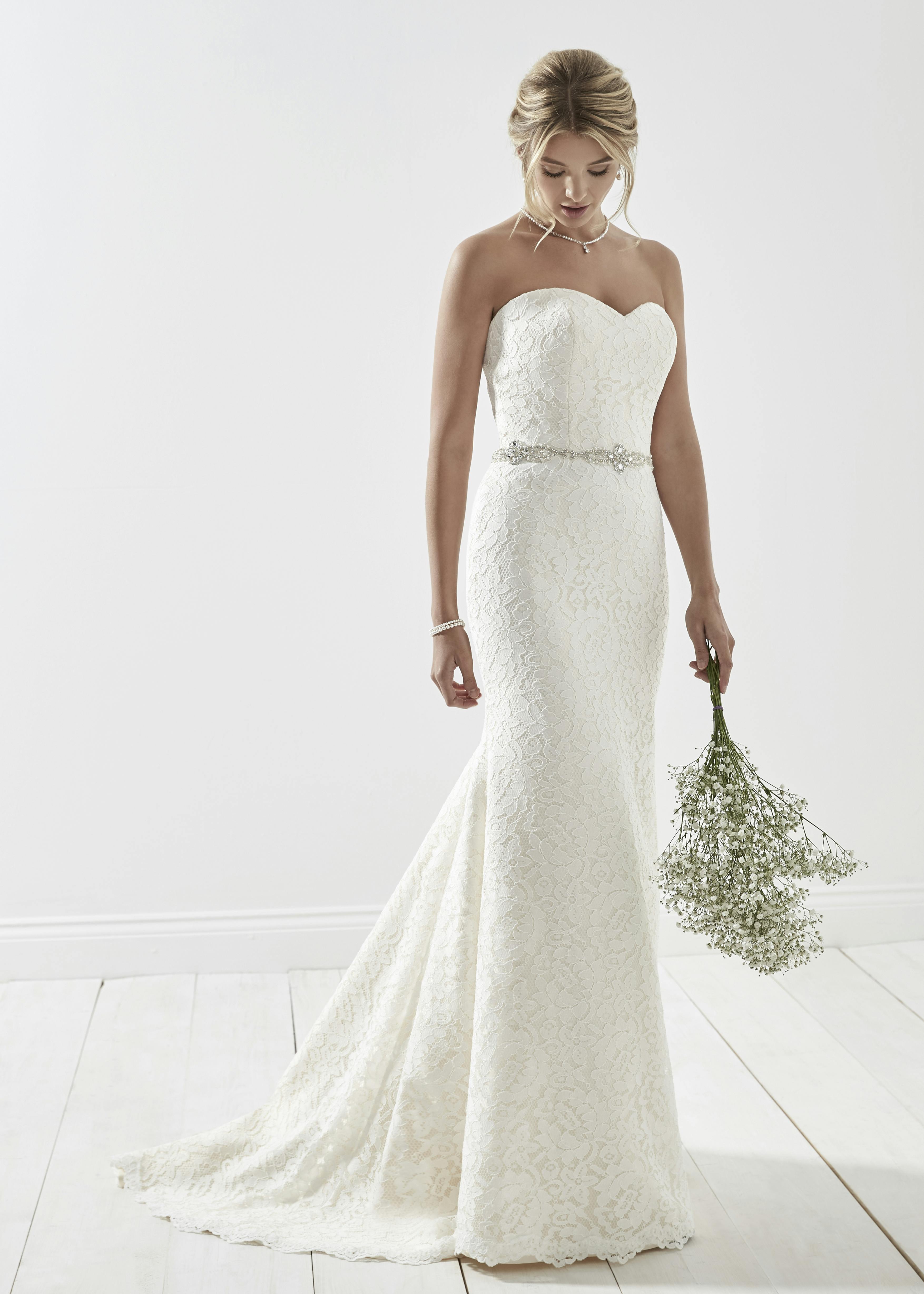 Wedding dress: Sequoyah
